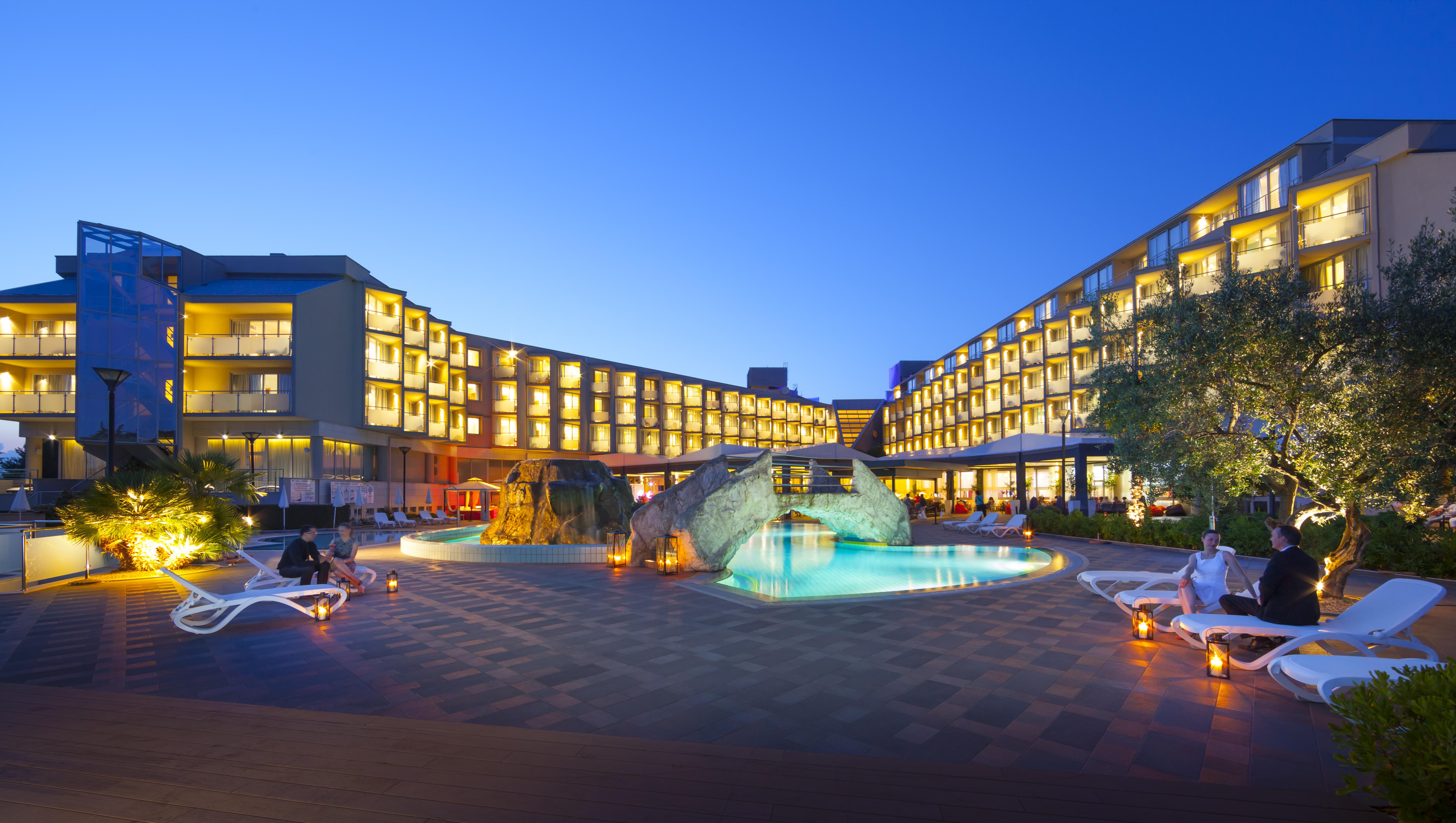 Aminess Vival Maestral Hotel Новиград Экстерьер фото