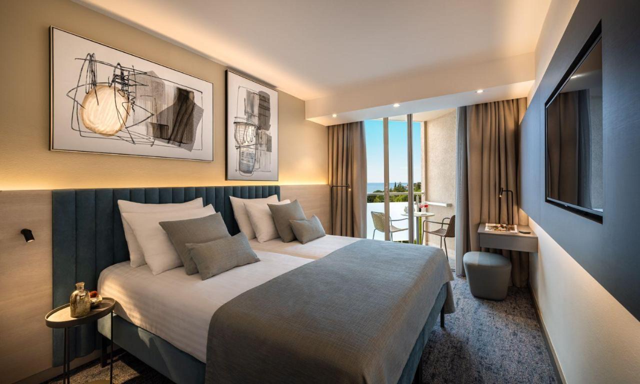 Aminess Vival Maestral Hotel Новиград Экстерьер фото