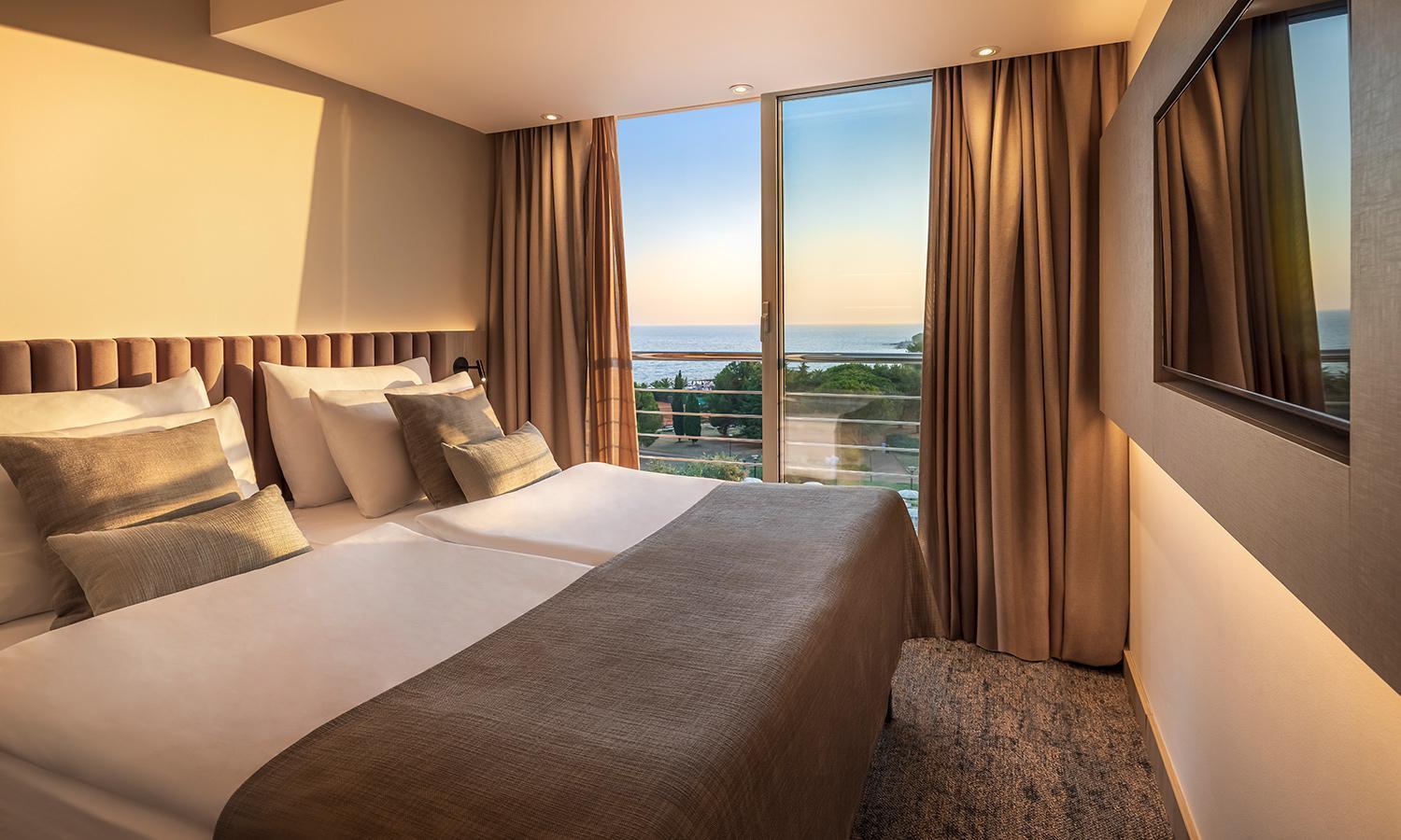 Aminess Vival Maestral Hotel Новиград Экстерьер фото